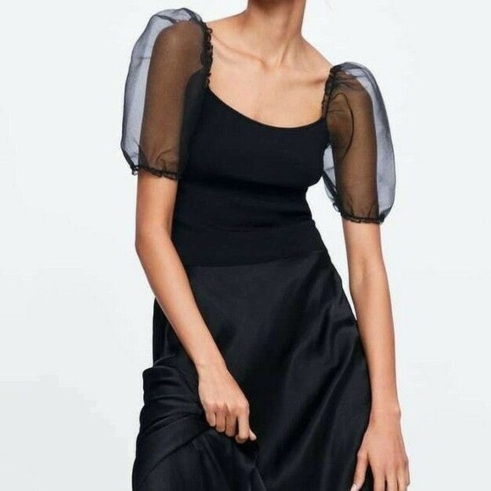 Zara knit top with balloon sleeves NWT